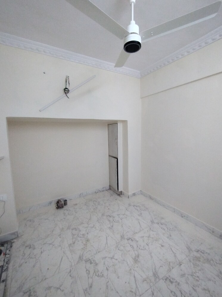 Room, charkop sector 2 5 Bedroom 1600 Sq.Ft. Villa In Charkop Sector 2 Mumbai 8632997