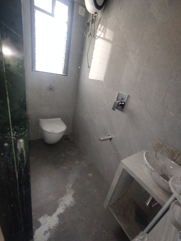 Bathroom, charkop sector 2 5 Bedroom 1600 Sq.Ft. Villa In Charkop Sector 2 Mumbai 8632997