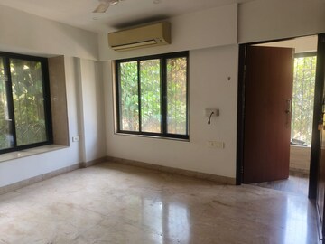 Room in 2 BHK Apartment at Golden Rock, Bandra West – for Rent