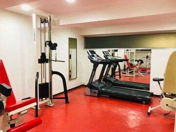 Gym in 3 BHK Apartment at Khar West – for Rent
