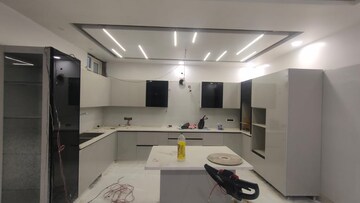 Kitchen in 4 BHK Builder Floor at Sector 14 – for Sale