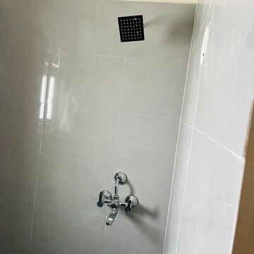 Bathroom in 3 BHK Apartment at GLS Arawali Homes Phase 2, Sohna Sector 4 – for Rent