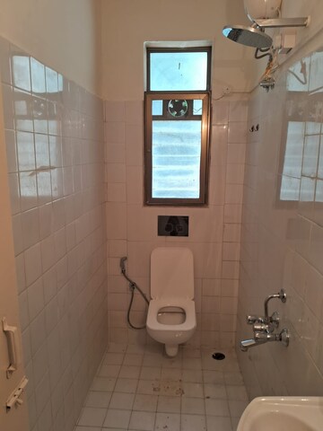 Bathroom in 2 BHK Apartment at Retreat Apartment, Santacruz West – for Rent