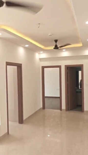 Room in 3 BHK Apartment at ATS Nobility, Sector 4 Greater Noida – for Rent