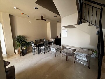 Team Area in 3 BHK Apartment at Indiabulls Sky Forest, Lower Parel – for Rent