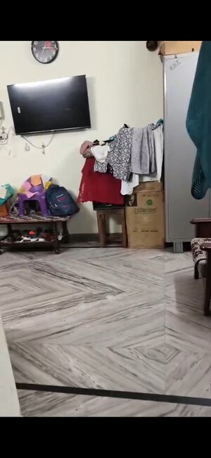 Living Room in 3 BHK Apartment at Sector 21d – for Rent