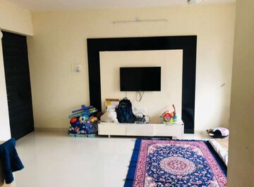 Bedroom in 2 BHK Apartment at Piramal Vaikunth Vijit, Balkum Pada – for Rent