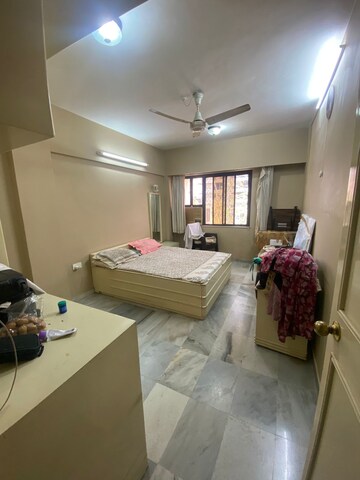 Bedroom in 3 BHK Apartment at Khar West – for Rent