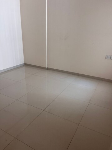 Room in 2 BHK Apartment at Abhinav Pebbles Urbania, Bavdhan – for Rent