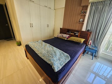 Bedroom in 3 BHK Apartment at Bandra West – for Rent