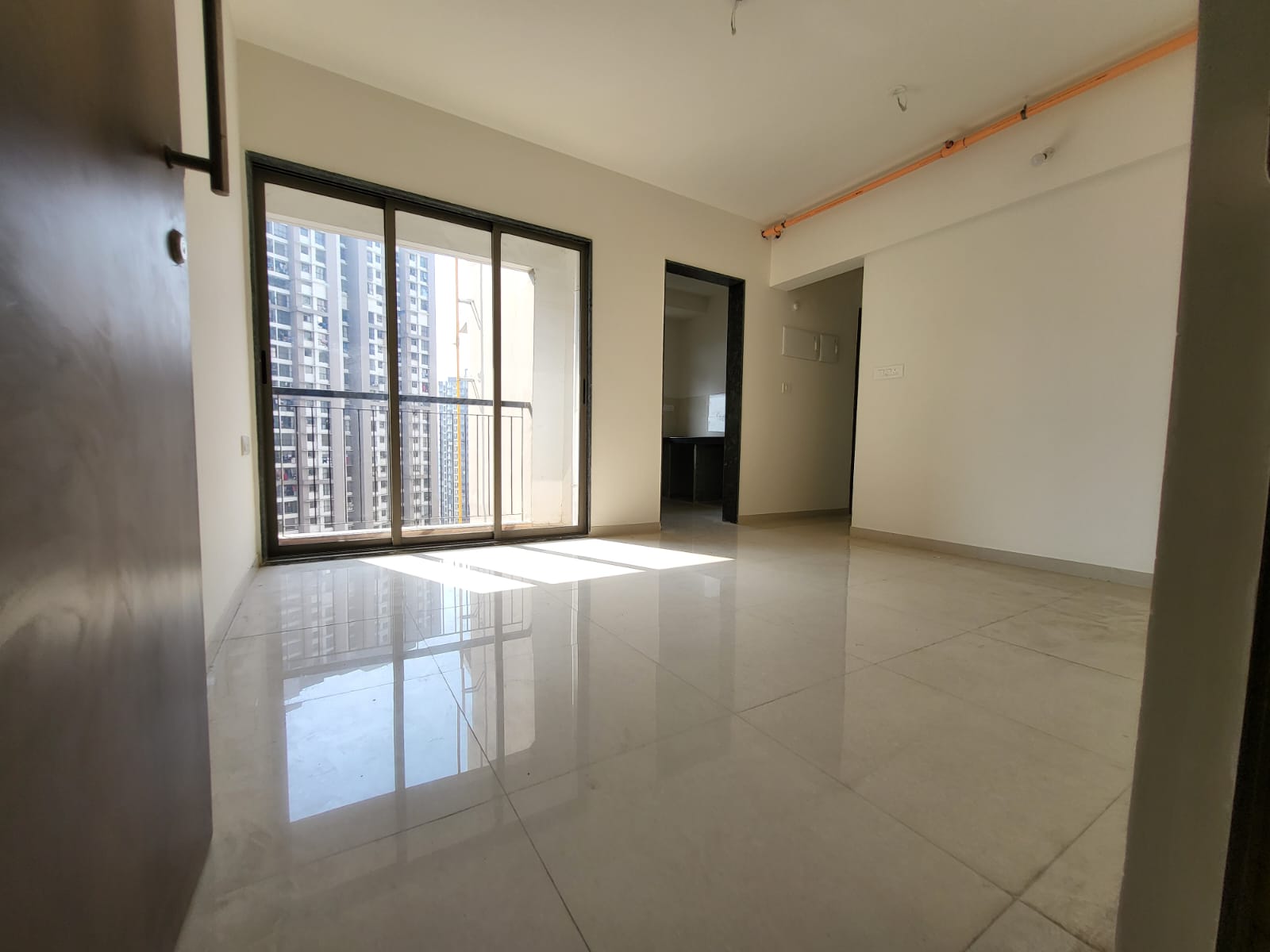 2 BHK + Pooja Room Apartment For Rent in Runwal Eirene