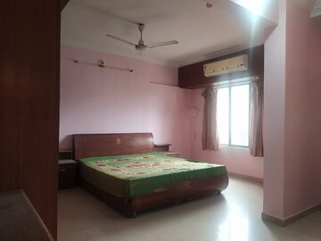 Master Bedroom in 2 BHK Apartment at Jalvayu Vihar Powai, Powai – for Rent