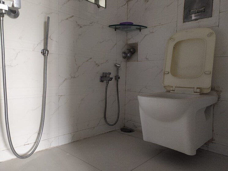 Attached Bathroom, jalvayu-vihar-powai 2 Bedroom 970 Sq.Ft. Apartment In Powai Mumbai 8633201