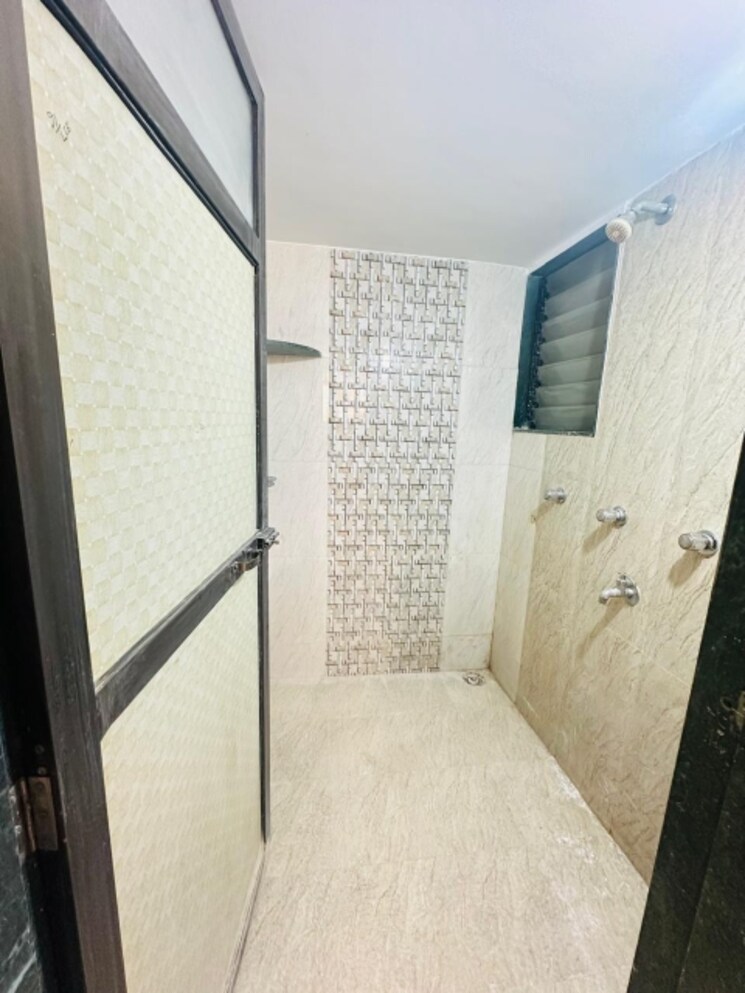 Bathroom, shashwat-park 1 Bedroom 450 Sq.Ft. Apartment In Badlapur West Thane 8633240