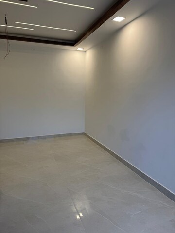 Room in 4 BHK Villa at Aamwala – for Sale