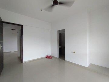 Master Bedroom in 2 BHK Apartment at Nahar Jonquille And Jamaica, Chandivali – for Rent