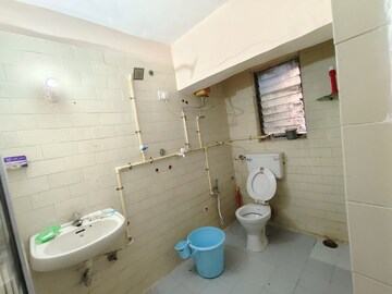 Room in  Pg at Malad East – for Rent