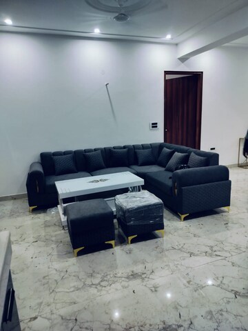3 BHK Builder Floor For Rent in Sector 56