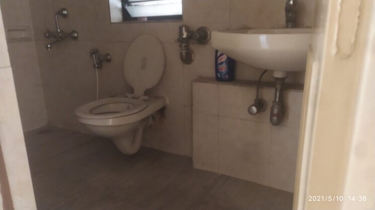 Attached Bathroom, k-raheja-raheja-nest 2 Bedroom 975 Sq.Ft. Apartment In Powai Mumbai 8633312