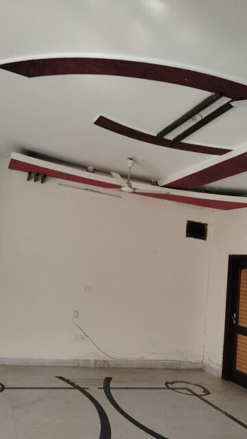 3 BHK Independent House For Rent in Sector 15