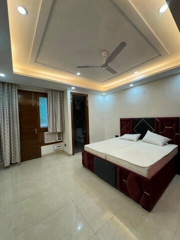 3 BHK Builder Floor For Rent in Sector 55