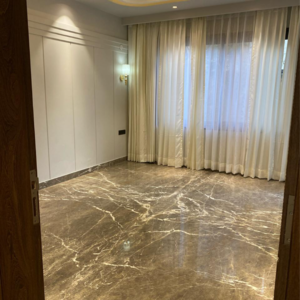 Room in 4 BHK Builder Floor at Unitech Espace Nirvana Country, Nirvana Country – for Sale