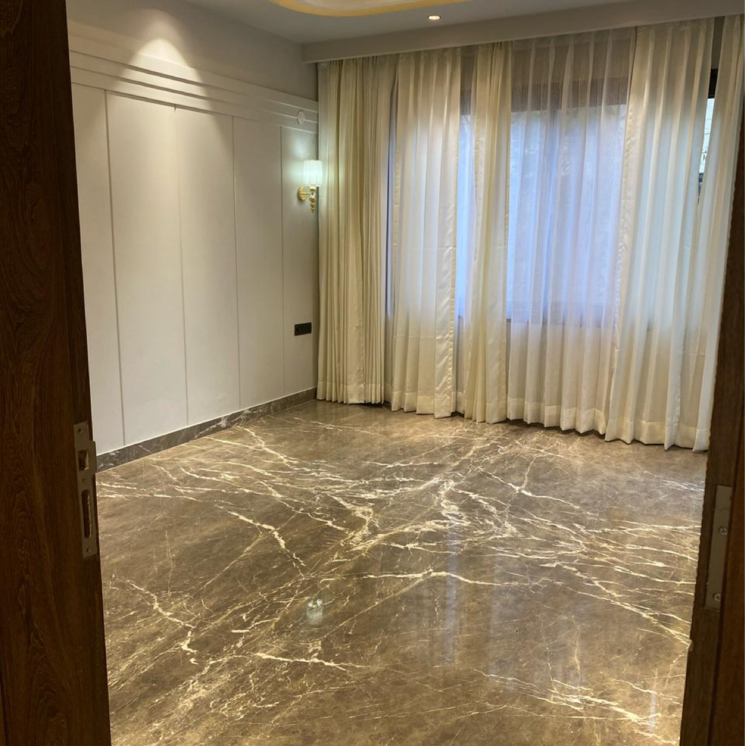 Room, unitech-espace-nirvana-country 4 Bedroom 270 Sq.Ft. Builder Floor In Nirvana Country Gurgaon 8633339