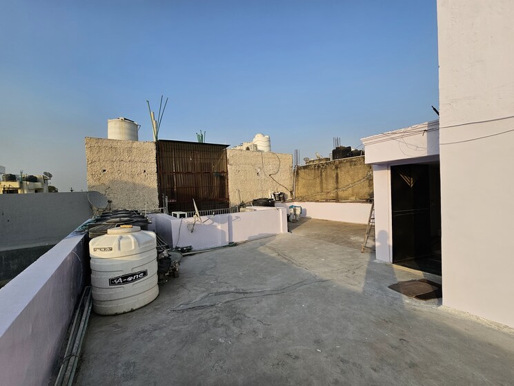  Parking, dawas-apartments 3 Bedroom 1100 Sq.Ft. Apartment In Sector 20 Dwarka Delhi 8633383