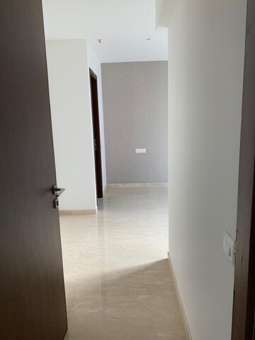 Room in 2 BHK Apartment at Castle Rock, Powai – for Rent