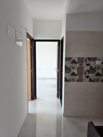 Room in 2 BHK Apartment at Runwal Bliss, Kanjurmarg East – for Rent