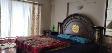 Master Bedroom in 3.5 BHK Apartment at Ekta Lake Lucerne, Powai – for Rent