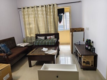 2 BHK Apartment For Rent in Ramya Residency, Old Madras Road