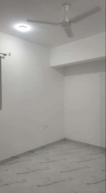 Room in 2 BHK Apartment at Runwal Eirene, Balkum Pada – for Rent