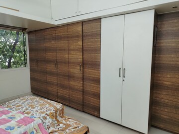 Bedroom in 3 BHK Apartment at Fergusson College Road – for Rent