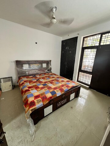2 BHK Builder Floor For Rent in Sunstar Floors, Sector 51