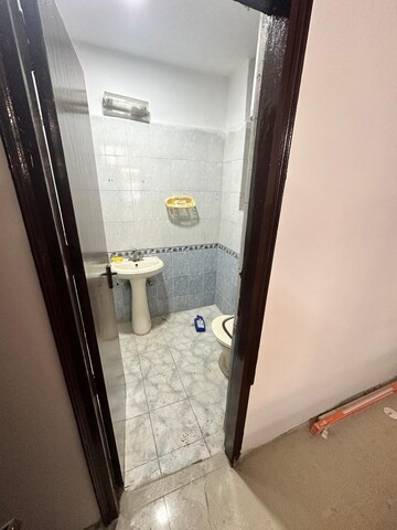 Building Lobby in 2 BHK Builder Floor at Sunstar Floors, Sector 51 – for Rent