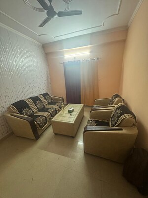 2 BHK Apartment For Sale in Hazratganj