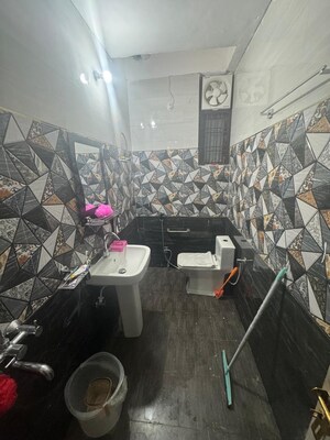 Attached Bathroom in 2 BHK Apartment at Hazratganj – for Sale