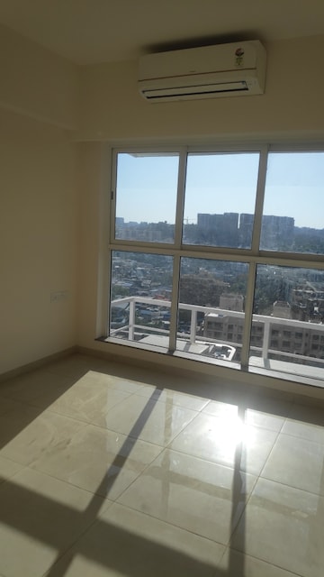 Bedroom in 2 BHK Apartment at LnT Veridian, Powai – for Rent