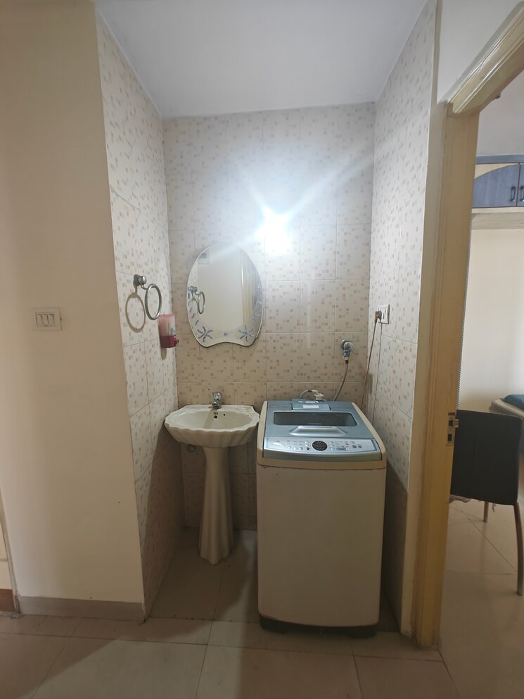 Bathroom, mahaavir-rachana 2 Bedroom 950 Sq.Ft. Apartment In Cbd Belapur Sector 15 Navi Mumbai 8633518