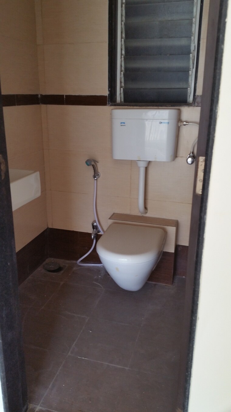 Bathroom, prithvi-pride 1 Bedroom 429 Sq.Ft. Apartment In Mira Road Thane 8633526