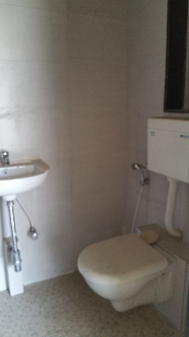 Bathroom, prithvi-pride 1 Bedroom 429 Sq.Ft. Apartment In Mira Road Thane 8633526