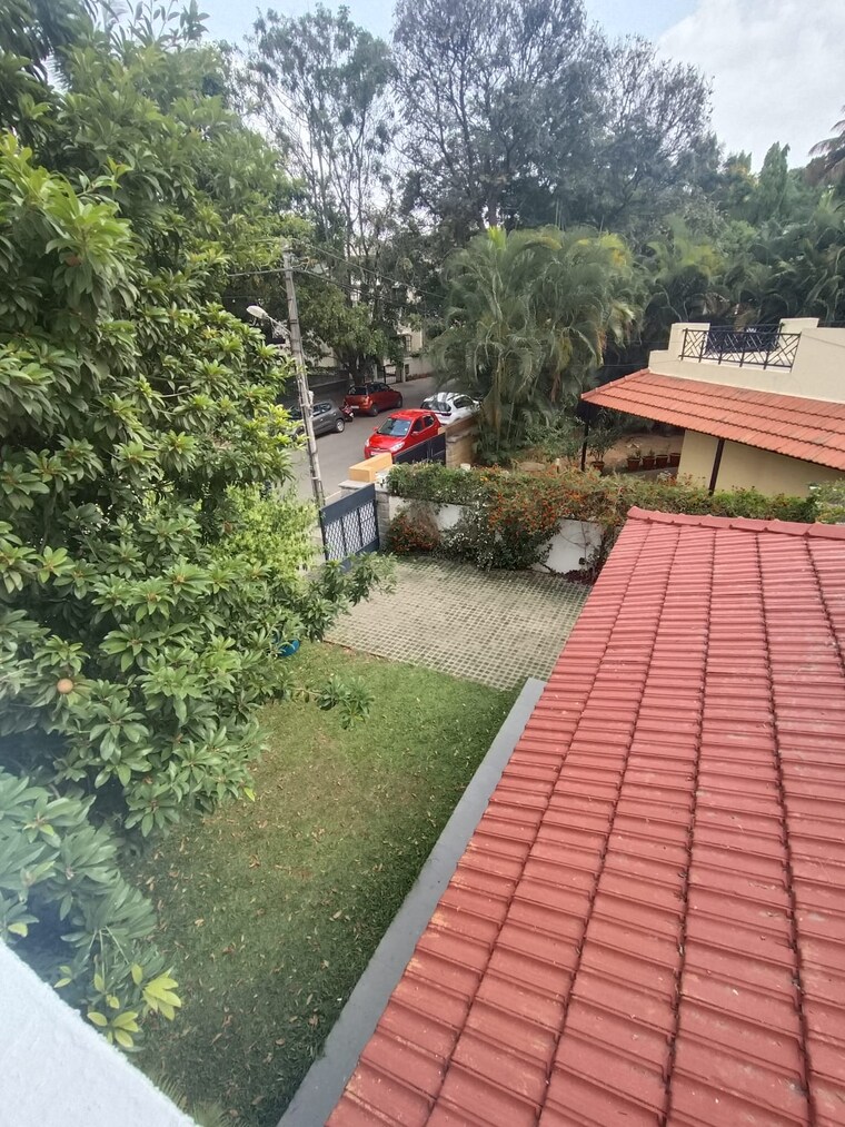 Balcony, vista-the-450-rmv 4 Bedroom 4500 Sq.Ft. Independent House In Rmv Extension Bangalore 8633535