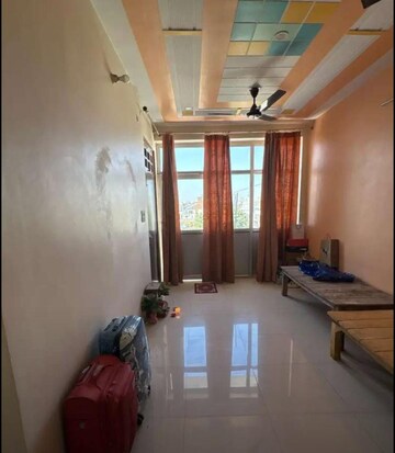 Living Room in 2 BHK Independent House at Gomti Nagar – for Rent