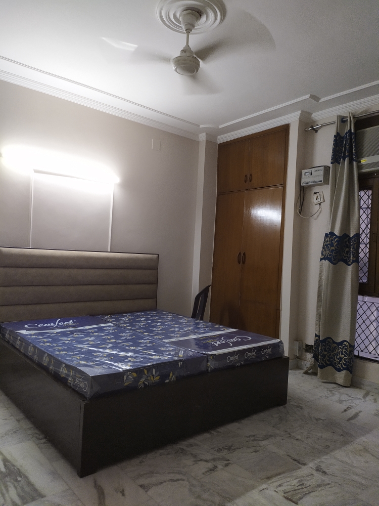 3 BHK Apartment For Rent in Nehru Enclave