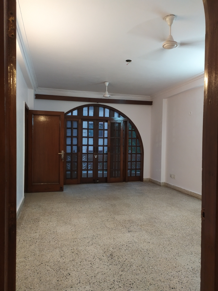 3 BHK + Pooja Room Builder Floor For Rent in Nehru Enclave Kalkaji 
