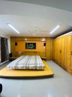 Room in 4 BHK Apartment at Dorabjee Enclave, Salunkhe Vihar Society – for Sale