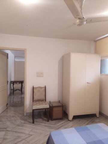 Room in 4 BHK Builder Floor at Greater Kailash I – for Rent