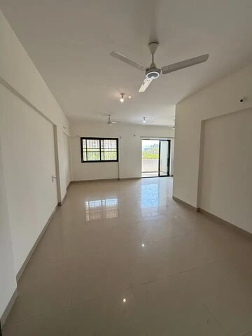 2 BHK Apartment For Sale in Raheja Vistas Phase 1, Mohammadwadi