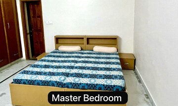 Bedroom in 3 BHK Independent House at Gomti Nagar – for Rent